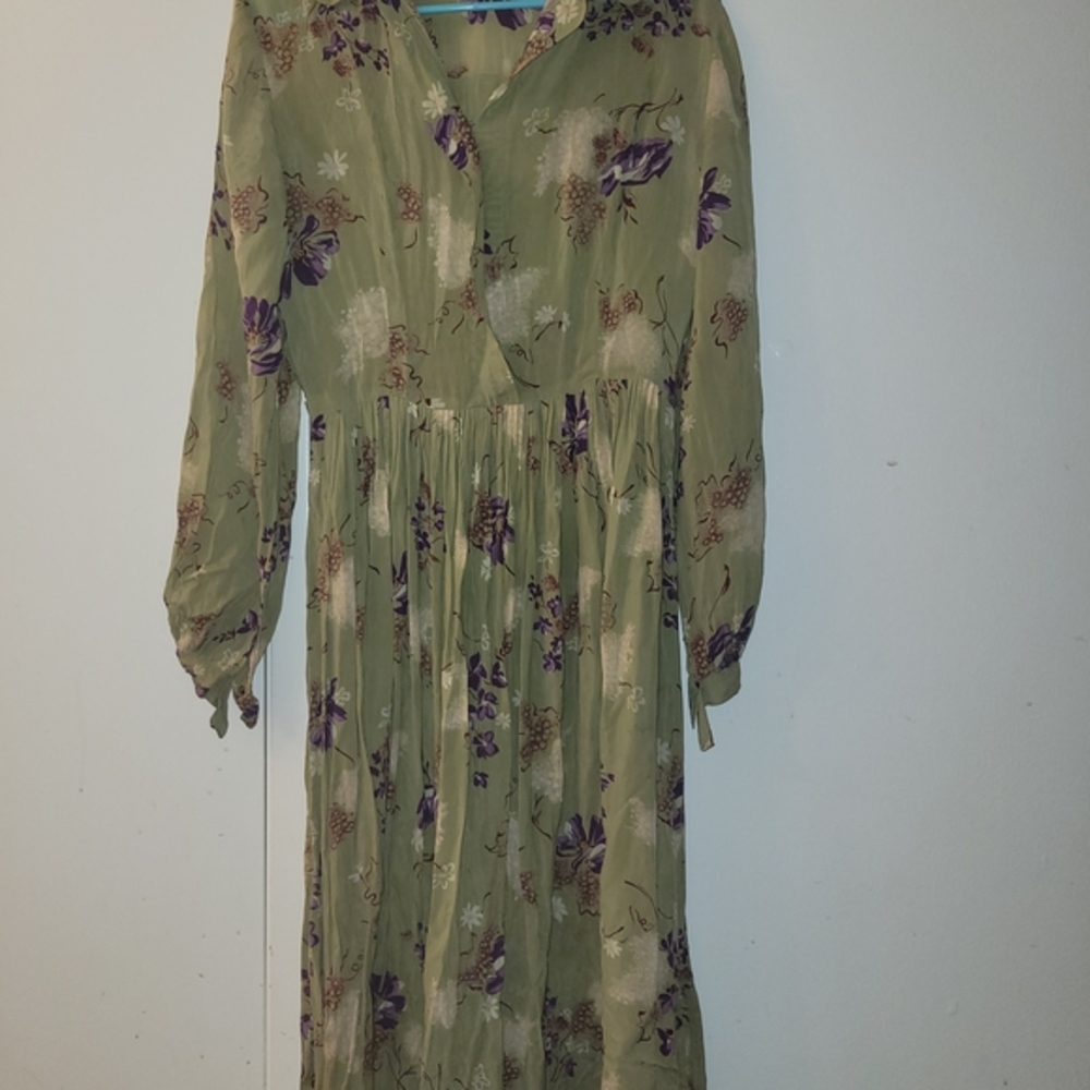 Source Unknown Green Floral Long Sleeve Dress